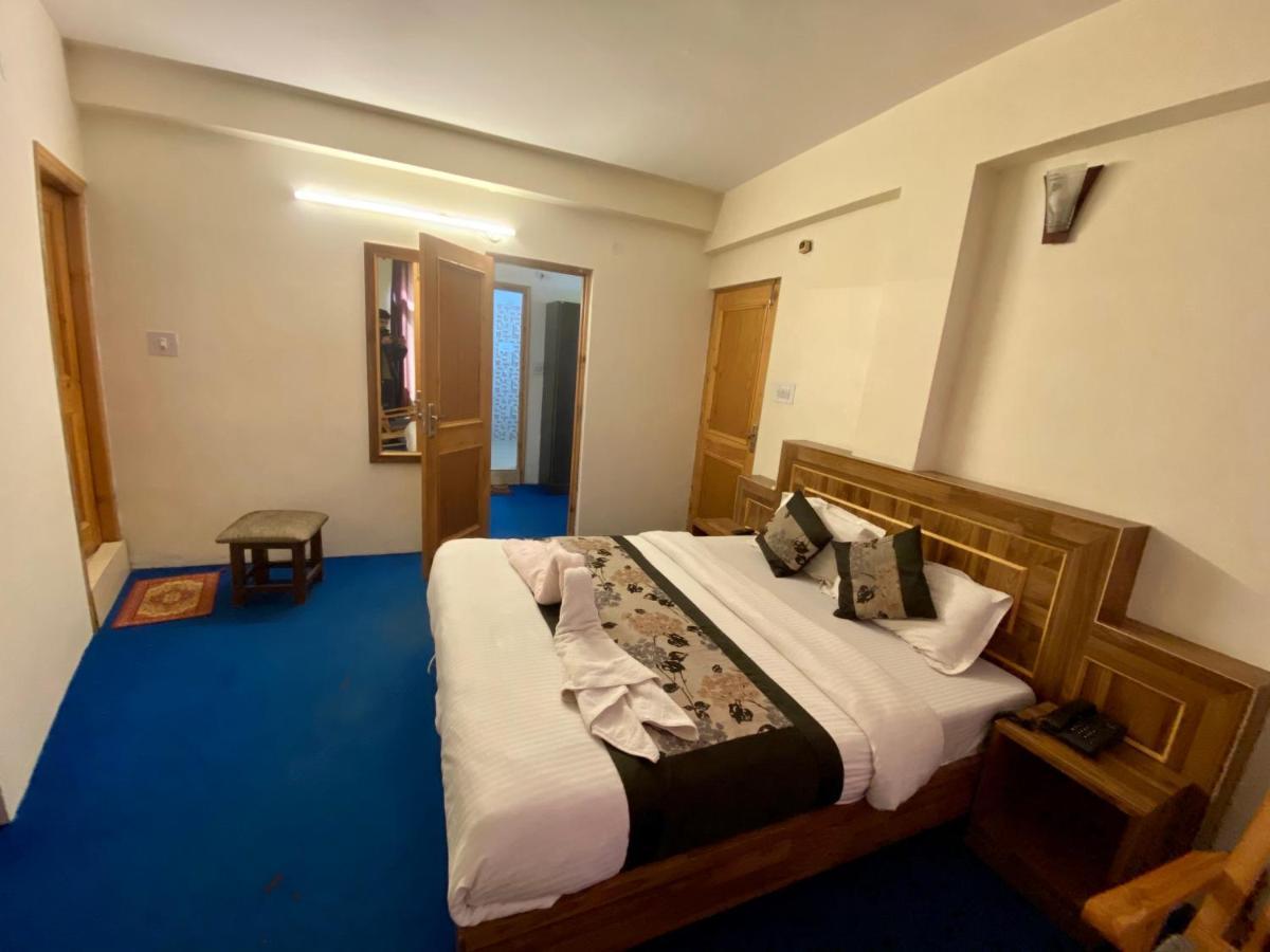 The Destination Manali Hotel ภายนอก รูปภาพ