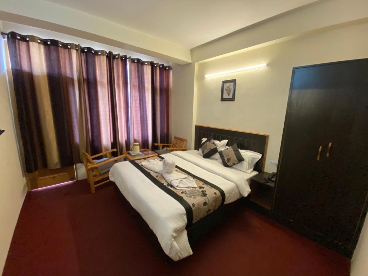 The Destination Manali Hotel ภายนอก รูปภาพ